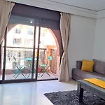 Appartement Paisible Et Propre