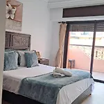 Appartement Paisible Et Propre